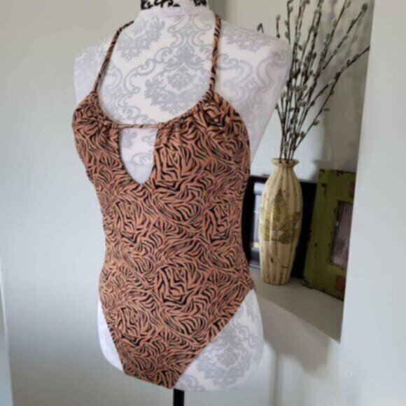 Charlie Holiday One Piece Animal Print Swimsuit  Sz M NWT - Picture 4 of 10
